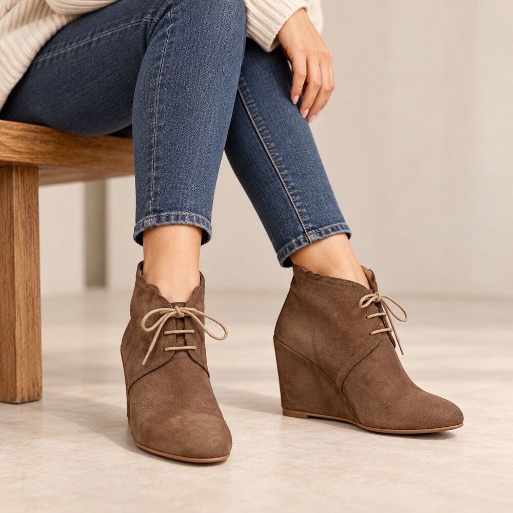 AGL Attilio Giusti Leombruni Wedge Booties Size 7.5 Brown Suede Boho Minimalist